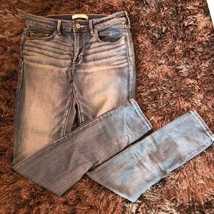 Low rise Abercrombie & Fitch size 4 skinny pants!